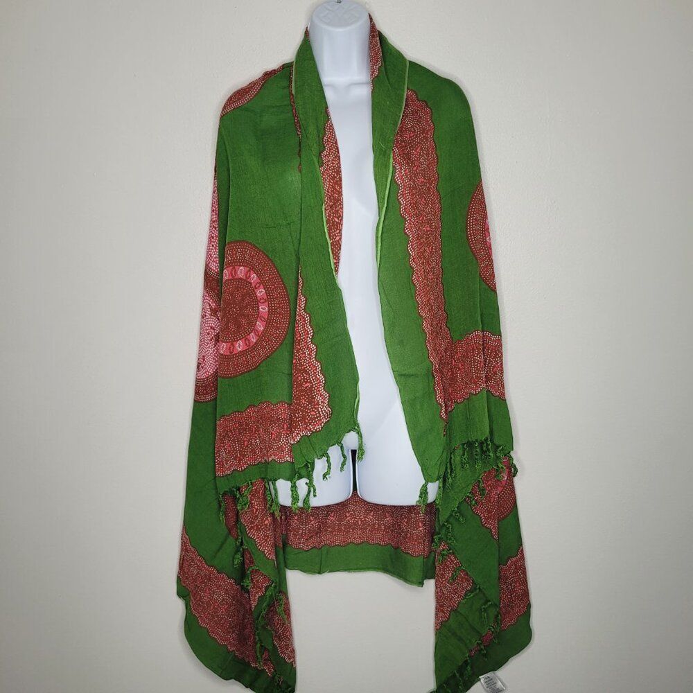 Green red boho print fringe shawl wrap scarf artsy bold flower hippie